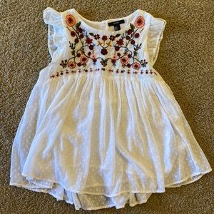 Forever 21 White blouse Babydoll top